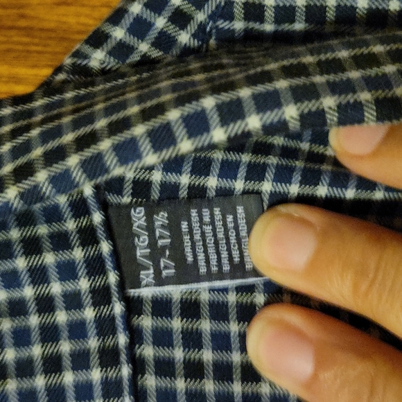 Button down shirt 17-17.5 - Picture 3 of 3